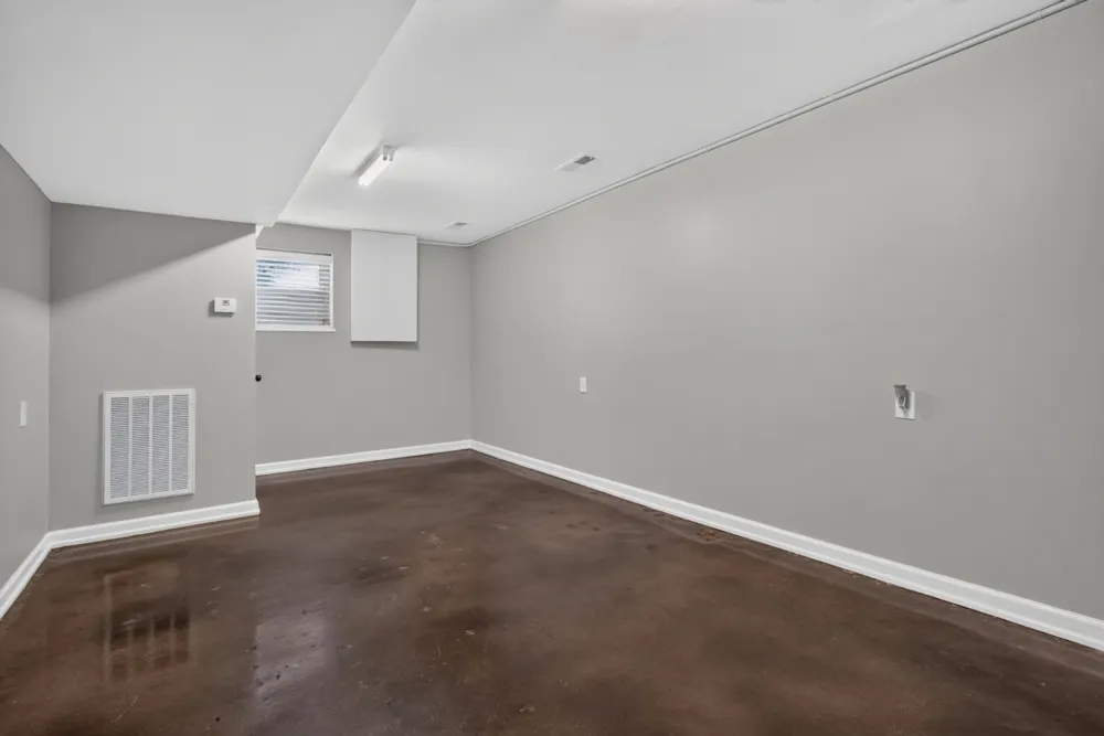 225 Westgate Dr Baxter, TN 38544