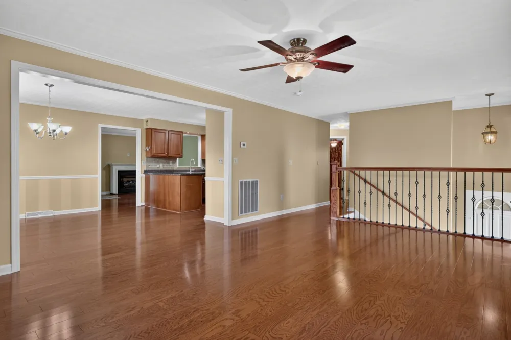 225 Westgate Dr Baxter, TN 38544