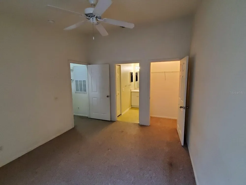 5903 WILLOW RIDGE DRIVE #203 Zephyrhills, FL 33541