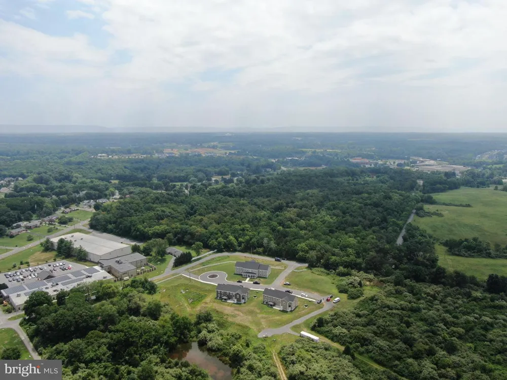 AT 212 ID VAN METRE ROAD Kearneysville, WV 25430