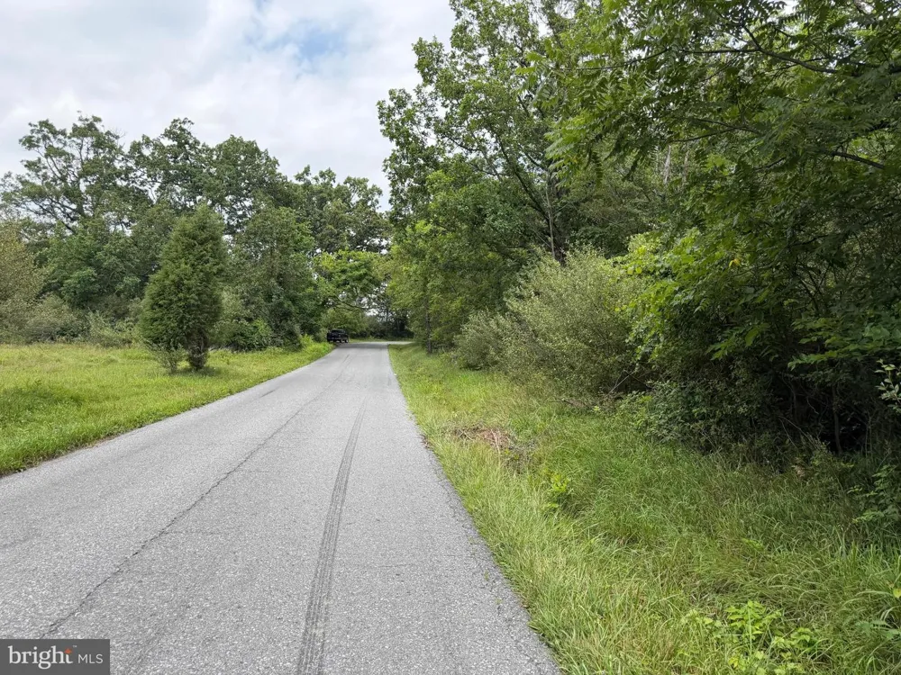 AT 212 ID VAN METRE ROAD Kearneysville, WV 25430