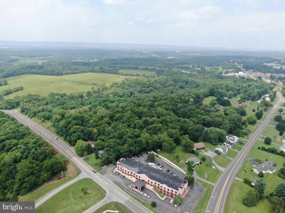 AT 212 ID VAN METRE ROAD Kearneysville, WV 25430