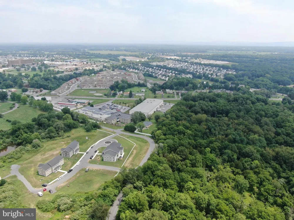 AT 212 ID VAN METRE ROAD Kearneysville, WV 25430
