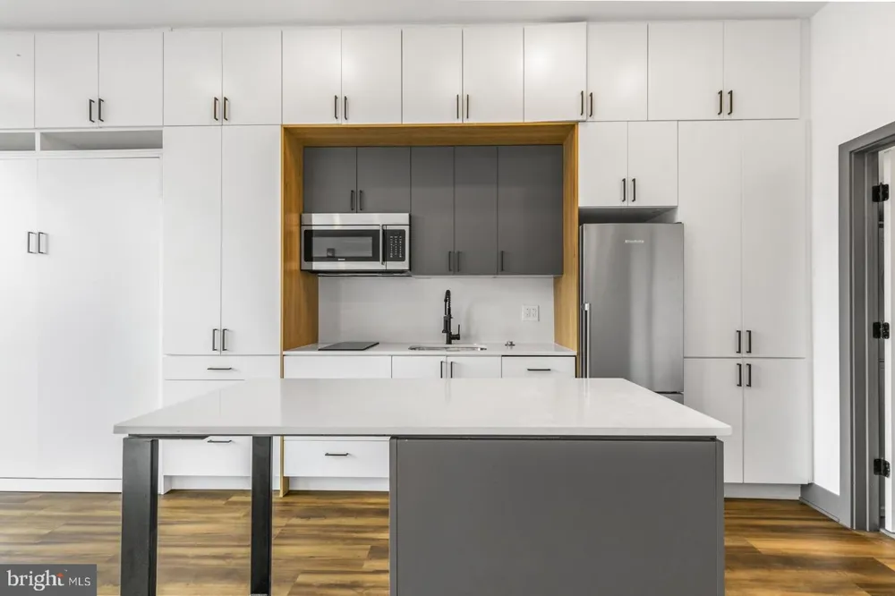 1935 E HAZZARD STREET #301 Philadelphia, PA 19125