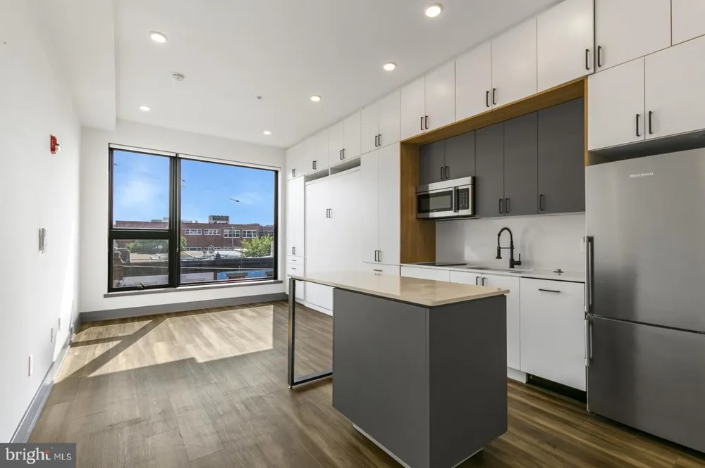 1935 E HAZZARD STREET #301 Philadelphia, PA 19125