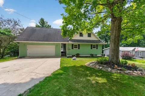 539 Fox Lake Trail