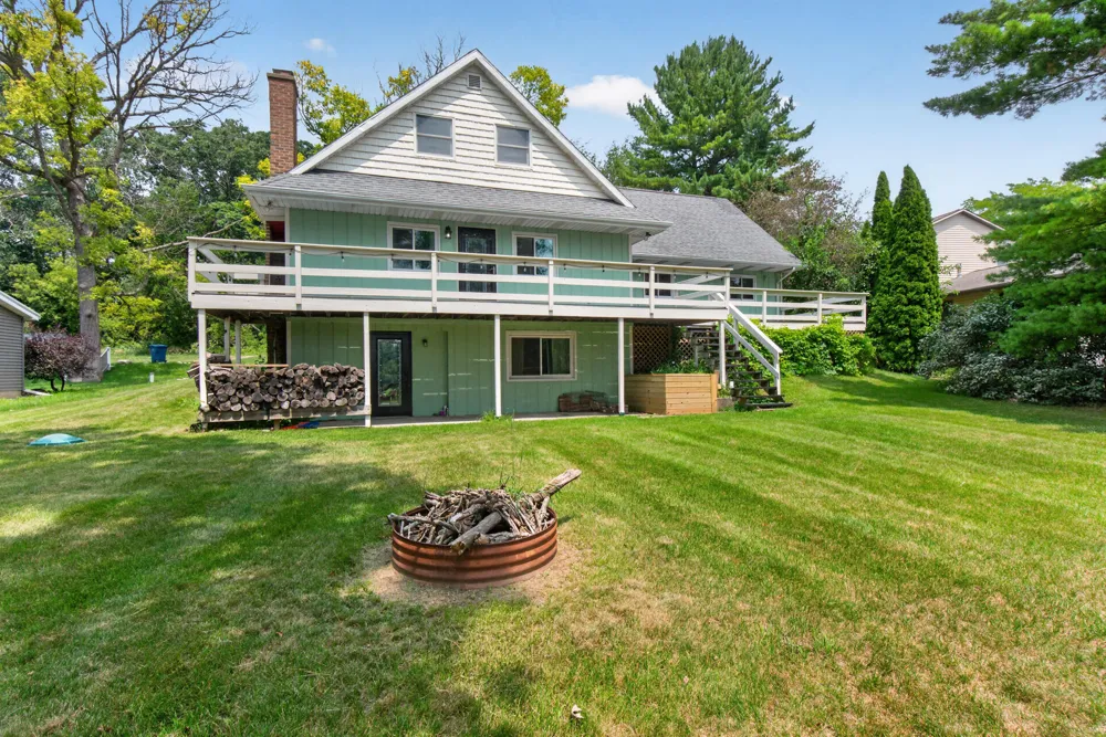 539 Fox Lake Trail Horton, MI 49246