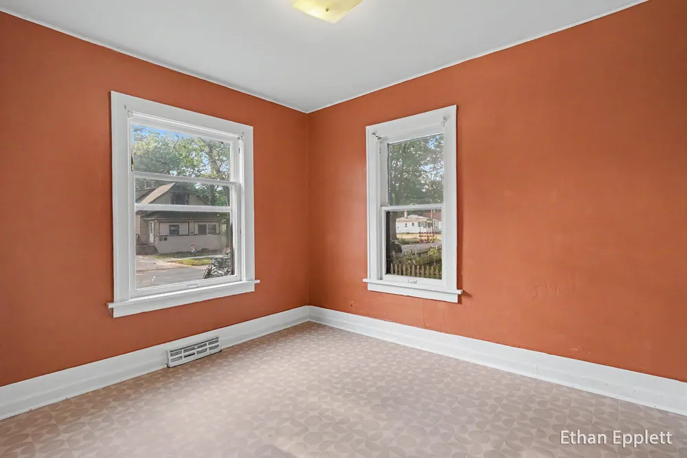2825 7th Street Muskegon Heights, MI 49444