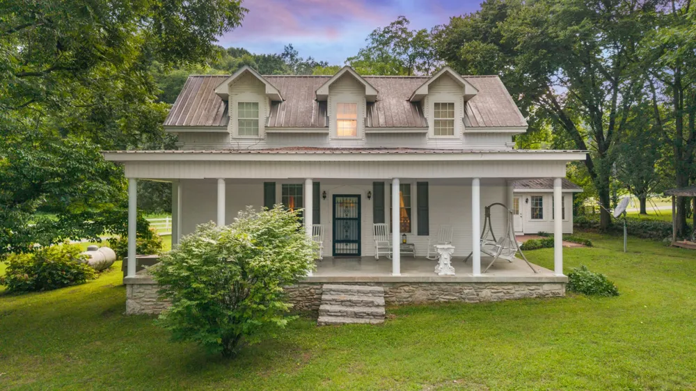 54 Warden Rd Fayetteville, TN 37334
