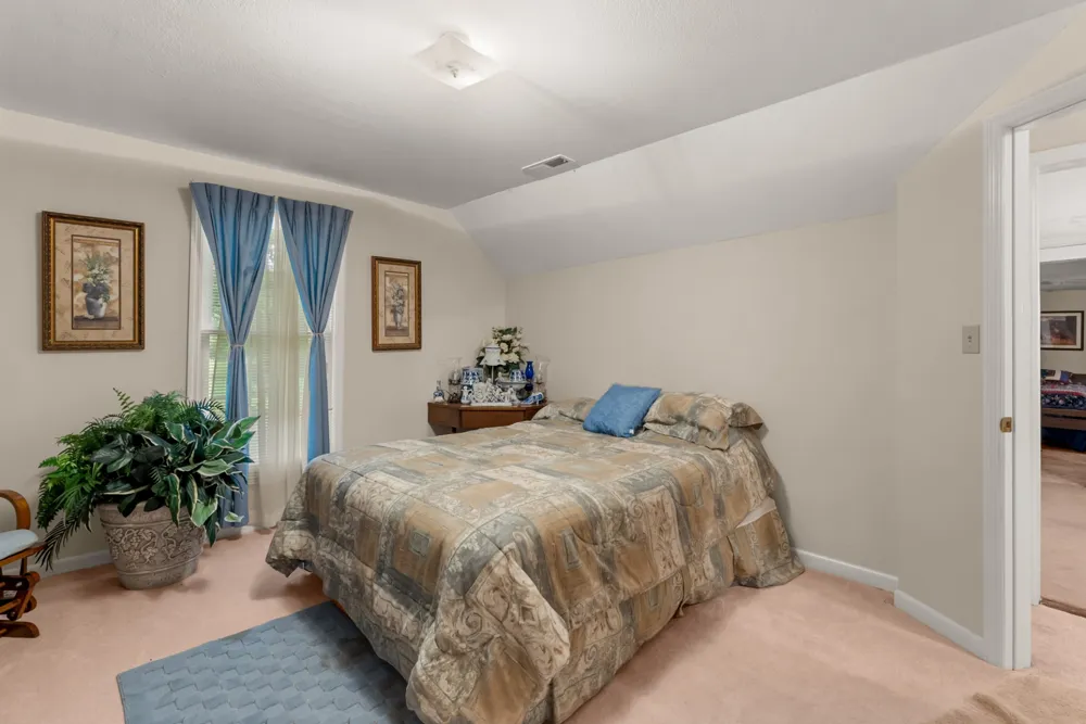 54 Warden Rd Fayetteville, TN 37334