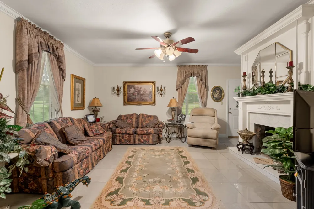 54 Warden Rd Fayetteville, TN 37334