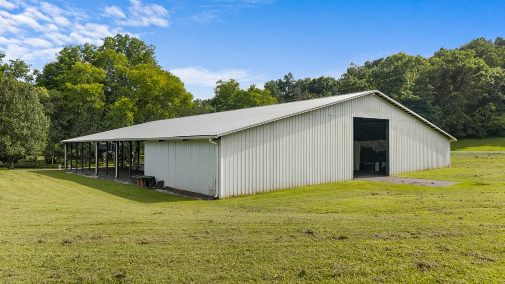 54 Warden Rd Fayetteville, TN 37334