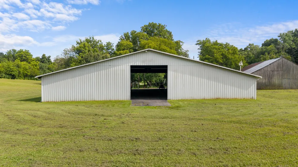54 Warden Rd Fayetteville, TN 37334