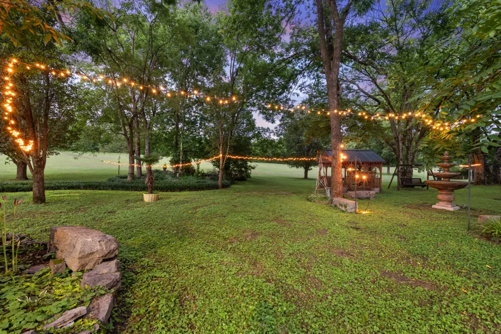 54 Warden Rd Fayetteville, TN 37334