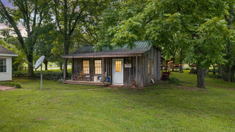54 Warden Rd Fayetteville, TN 37334