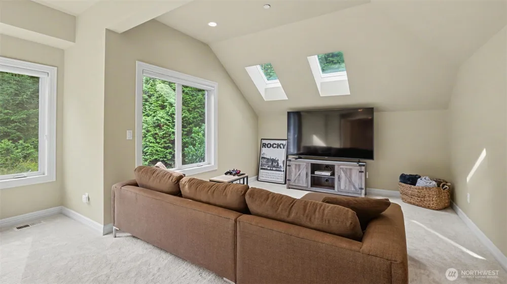 14741 SE 83rd Place Newcastle, WA 98059