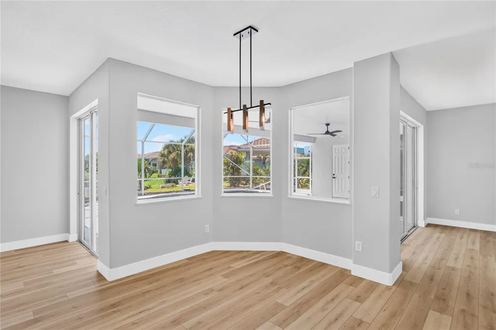 572 OCEANSIDE BOULEVARD Melbourne, FL 32903