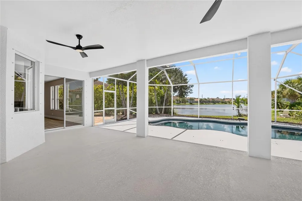 572 OCEANSIDE BOULEVARD Melbourne, FL 32903