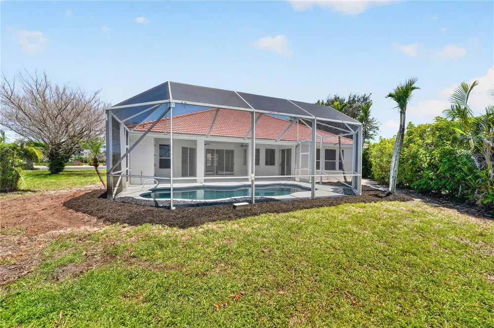 572 OCEANSIDE BOULEVARD Melbourne, FL 32903