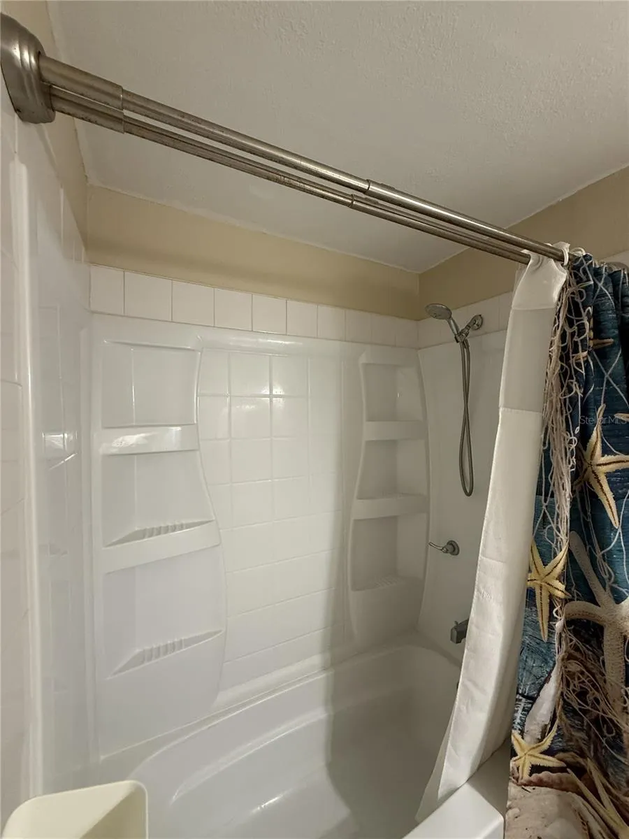 4215 E BAY DRIVE #1702B Clearwater, FL 33764