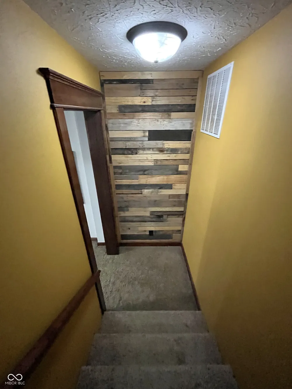 1041 Shadowlawn Avenue Greencastle, IN 46135