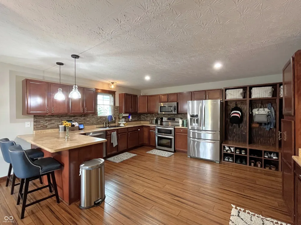 1041 Shadowlawn Avenue Greencastle, IN 46135