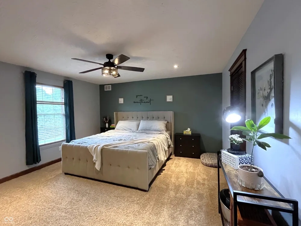 1041 Shadowlawn Avenue Greencastle, IN 46135
