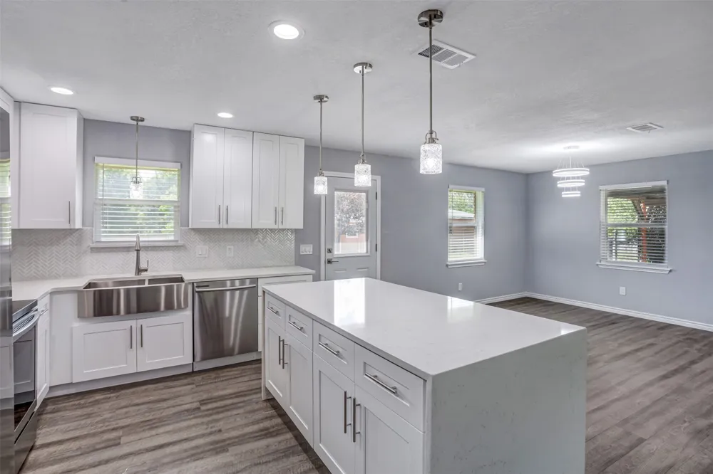 1708 Woodcrest Drive Granite Shoals, TX 78654