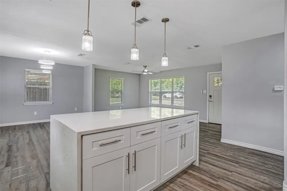 1708 Woodcrest Drive Granite Shoals, TX 78654