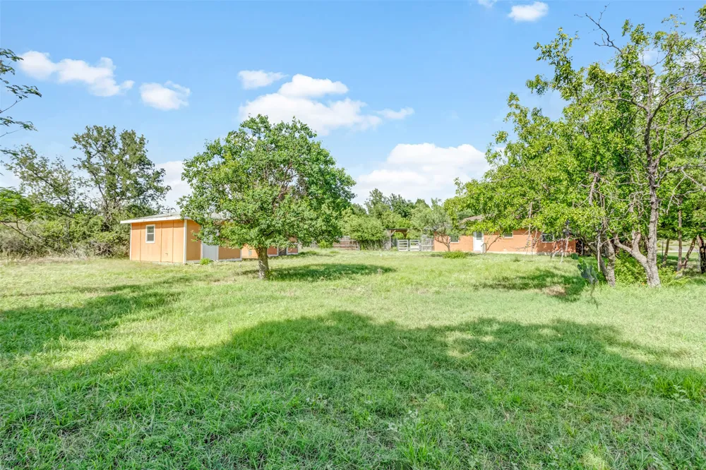 1708 Woodcrest Drive Granite Shoals, TX 78654