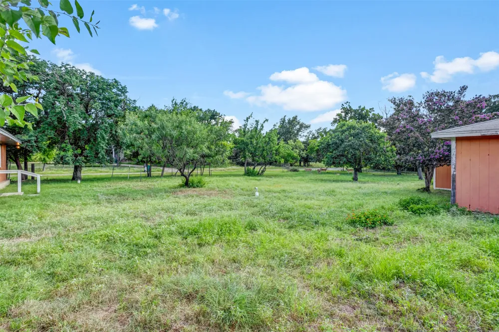 1708 Woodcrest Drive Granite Shoals, TX 78654