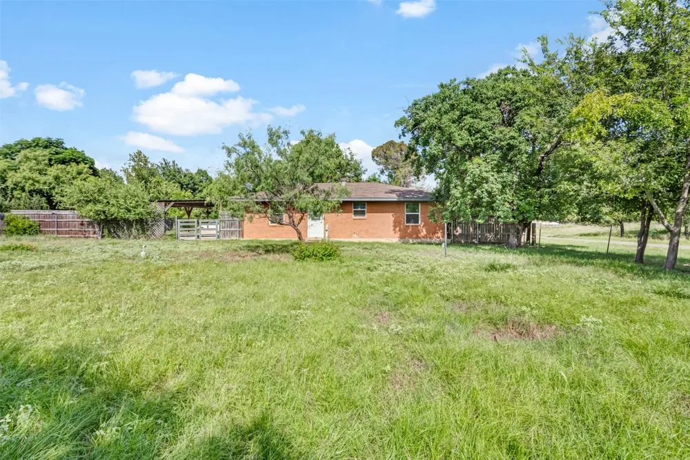 1708 Woodcrest Drive Granite Shoals, TX 78654