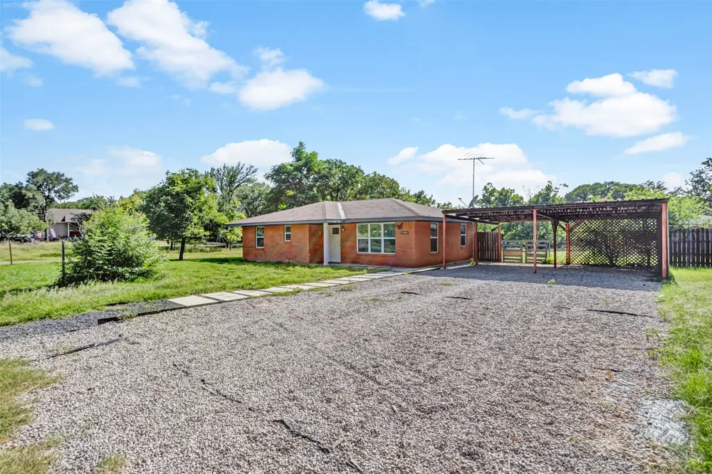 1708 Woodcrest Drive Granite Shoals, TX 78654
