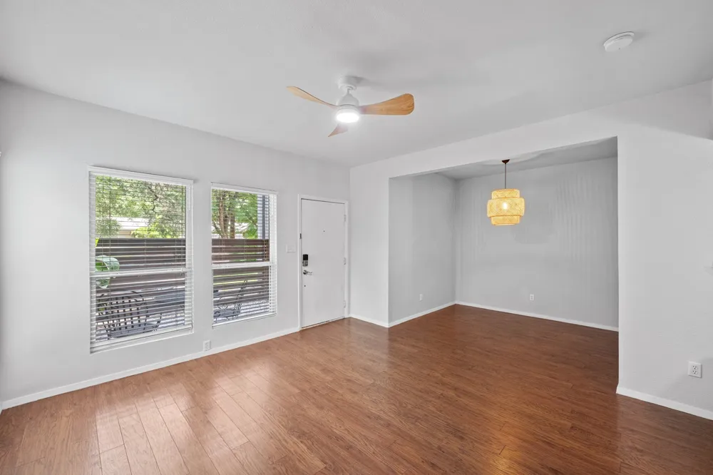 1509 W 39 1/2 STREET #108 Austin, TX 78756