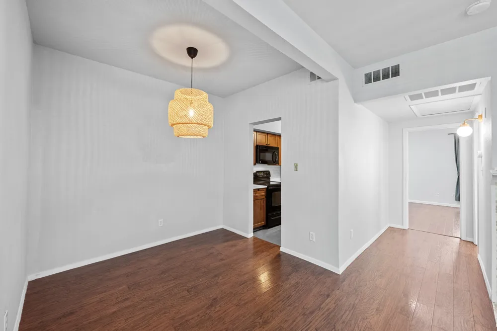1509 W 39 1/2 STREET #108 Austin, TX 78756