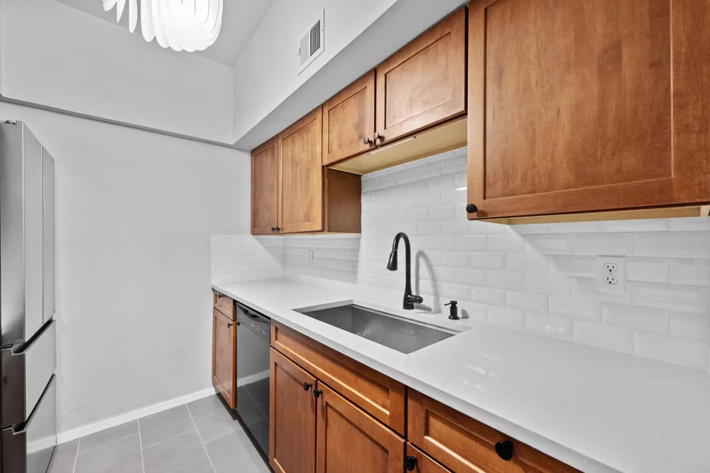 1509 W 39 1/2 STREET #108 Austin, TX 78756