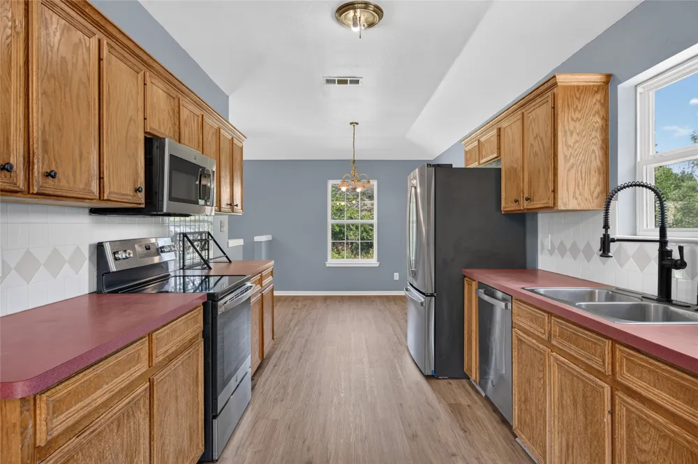 815 Rocky Lane Copperas Cove, TX 76522