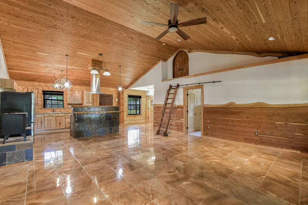 218 Cardinal Loop Paige, TX 78659