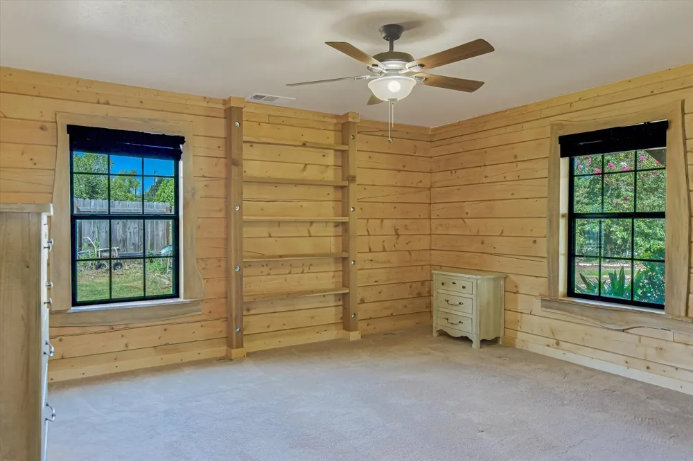 218 Cardinal Loop Paige, TX 78659