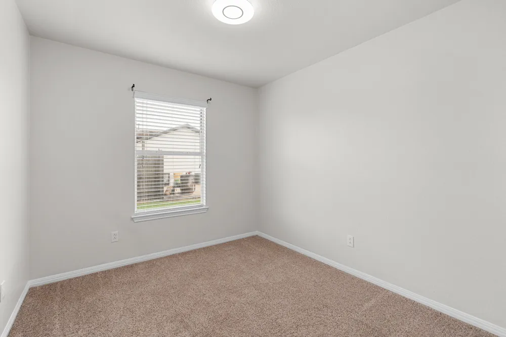 407 E Pietzsch Street Bartlett, TX 76511