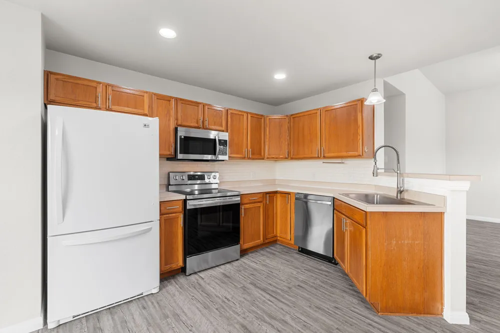 407 E Pietzsch Street Bartlett, TX 76511