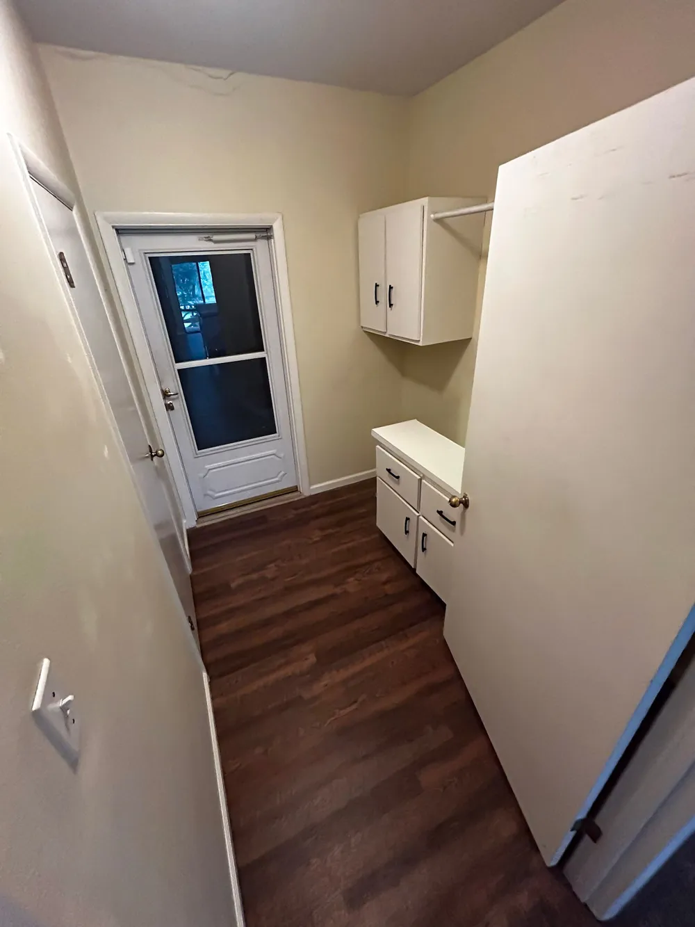 813 River Oaks Drive Huntsville, TX 77340