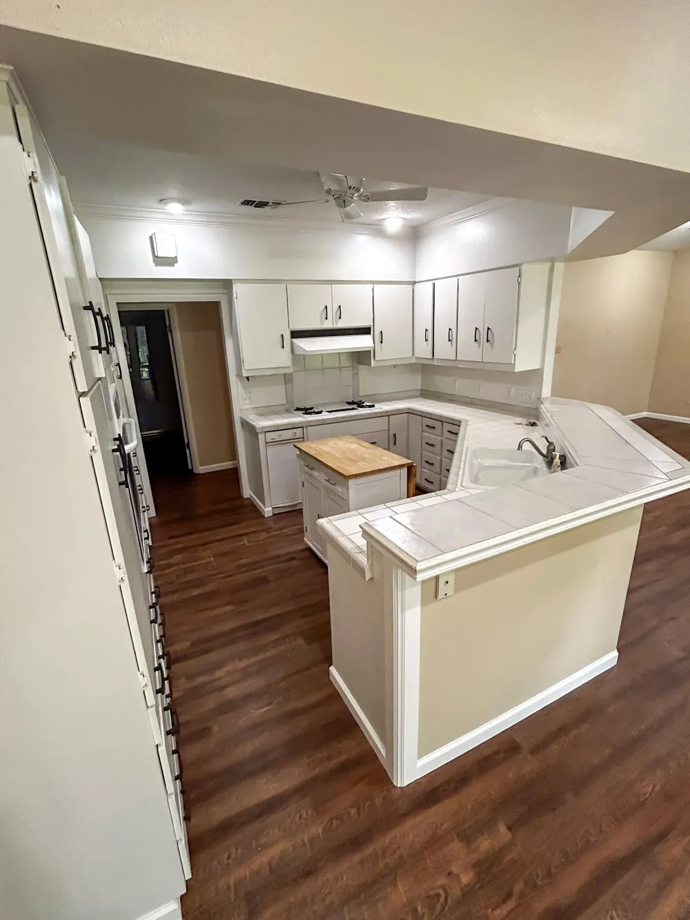 813 River Oaks Drive Huntsville, TX 77340