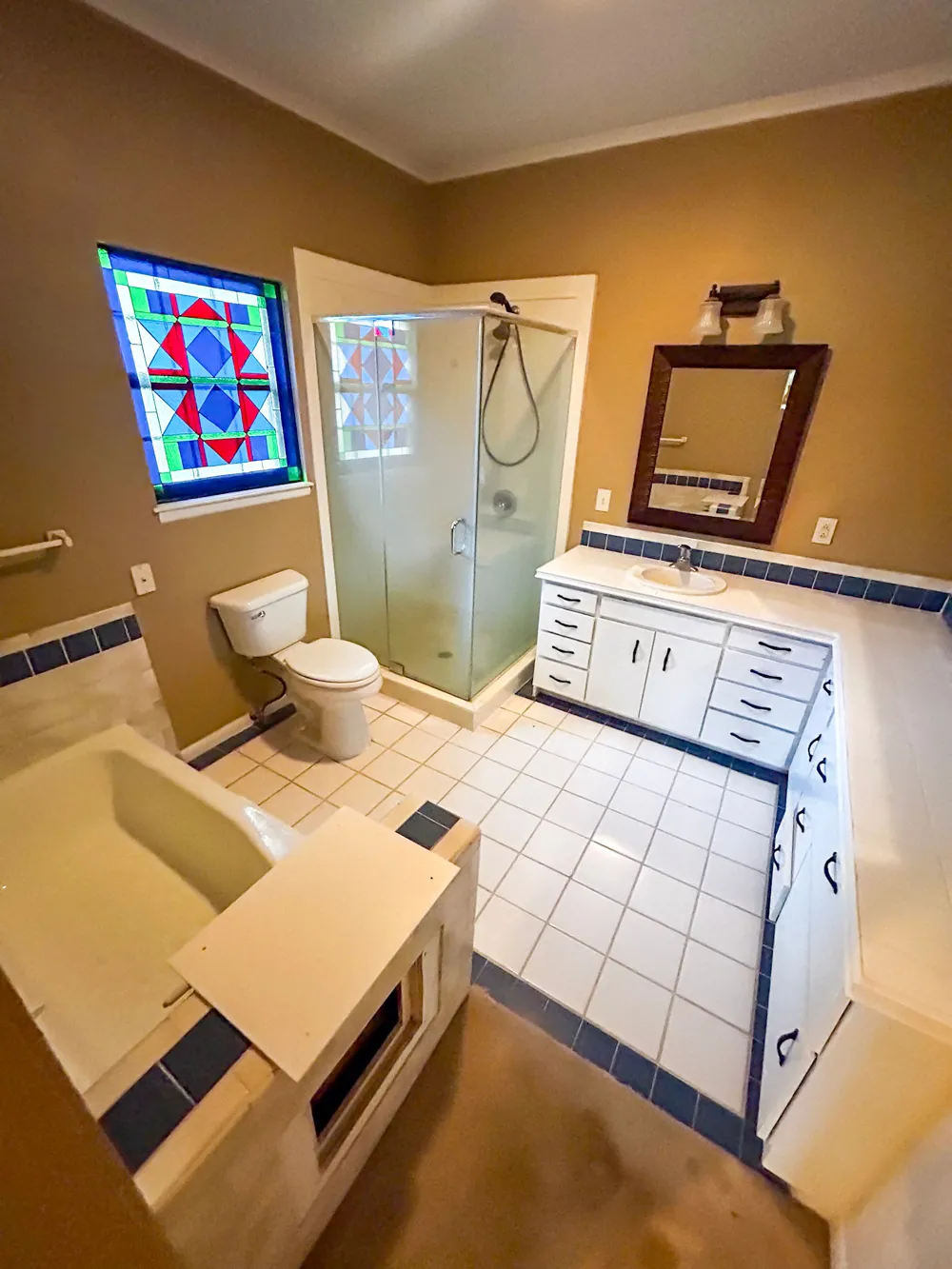 813 River Oaks Drive Huntsville, TX 77340