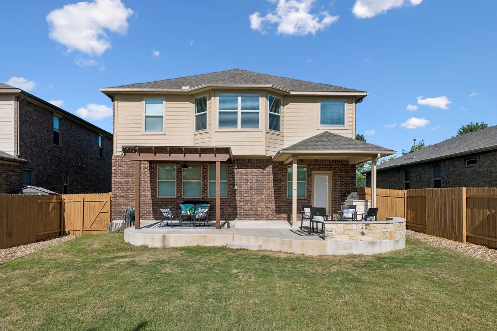 900 Myrna Bend Leander, TX 78641