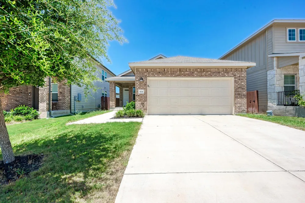 524 Longmount Cove Liberty Hill, TX 78642