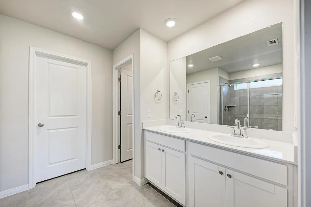 524 Longmount Cove Liberty Hill, TX 78642