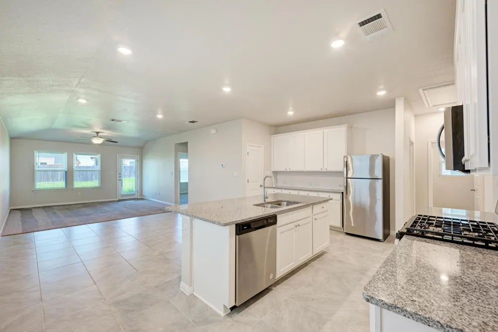 524 Longmount Cove Liberty Hill, TX 78642