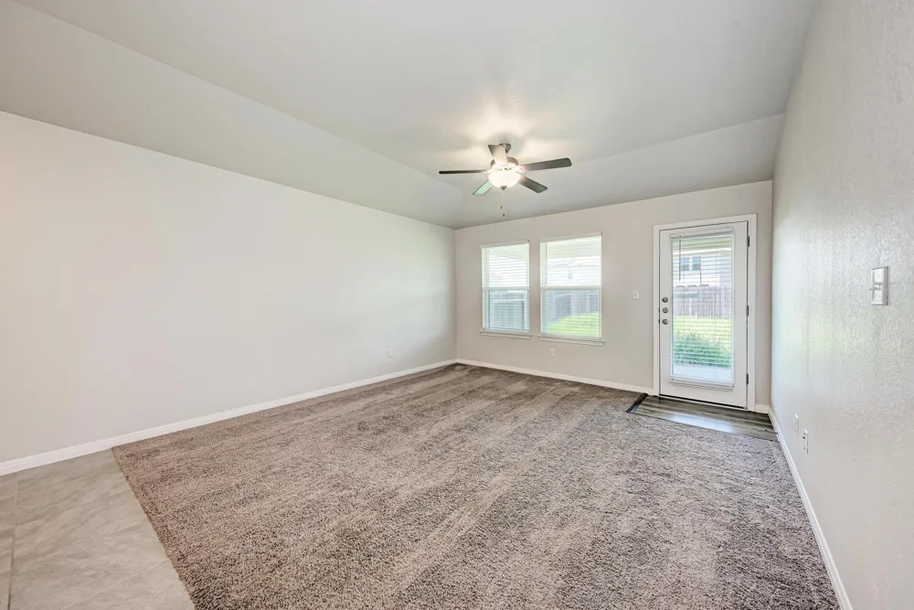524 Longmount Cove Liberty Hill, TX 78642