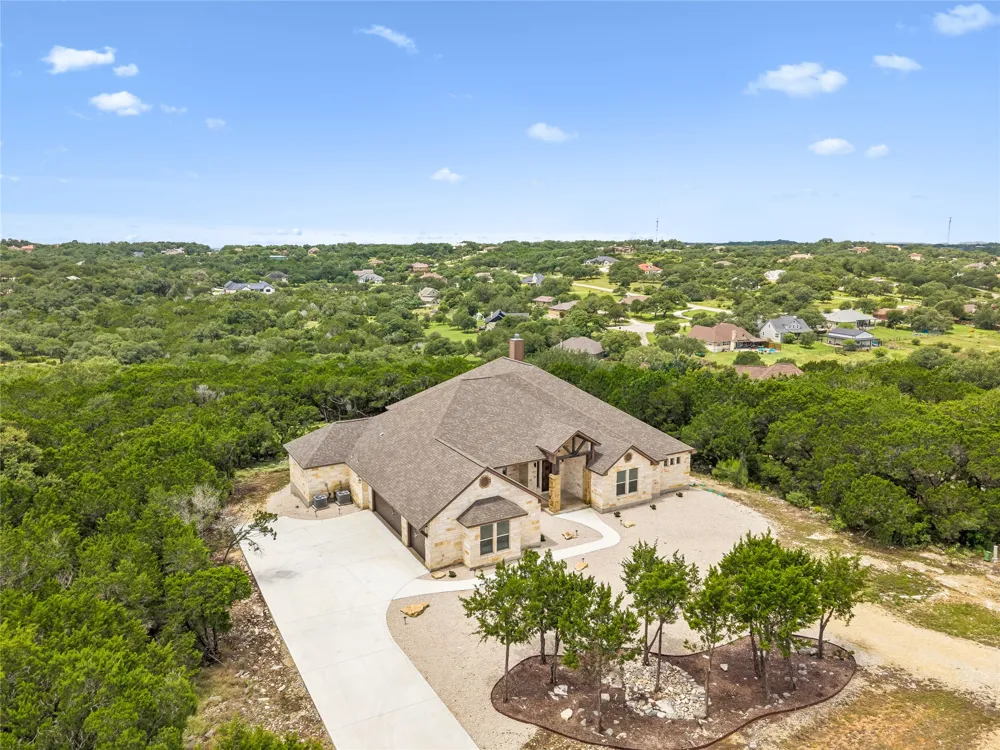 169 Longwood Drive New Braunfels, TX 78132